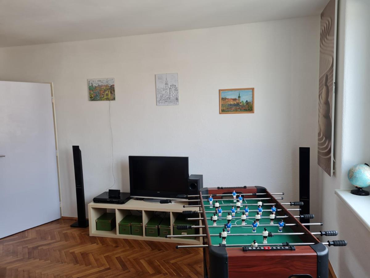 Kousek Do Prirody I Do Centra Apartment Pisek  Luaran gambar
